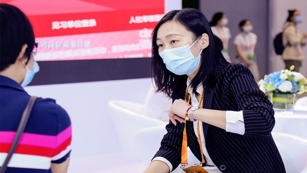 中智薪稅業(yè)務發(fā)展部 何嬌嬌
